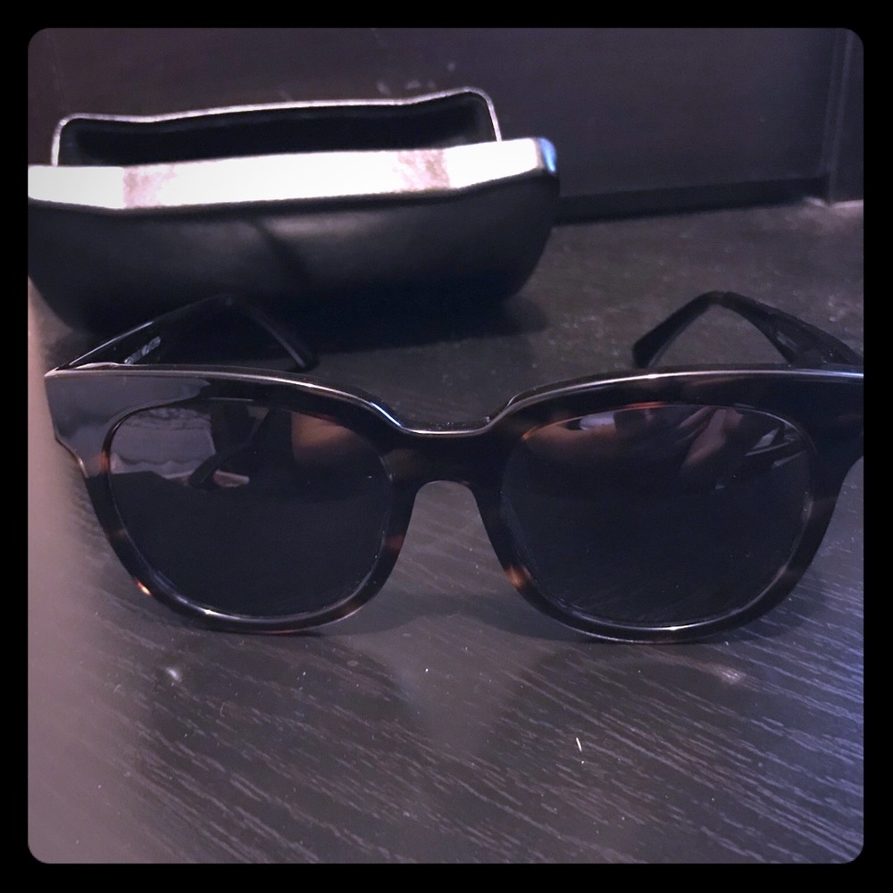 Gentle Monster Sunglasses - Brand New *Unisex*